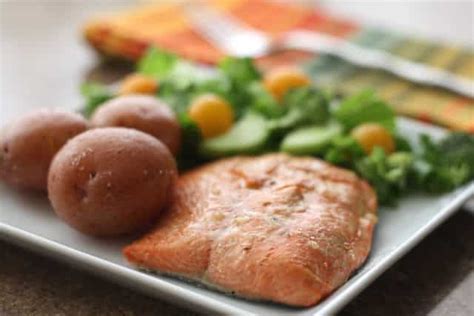 orange-citrus-salmon-barefeet-in-the-kitchen image