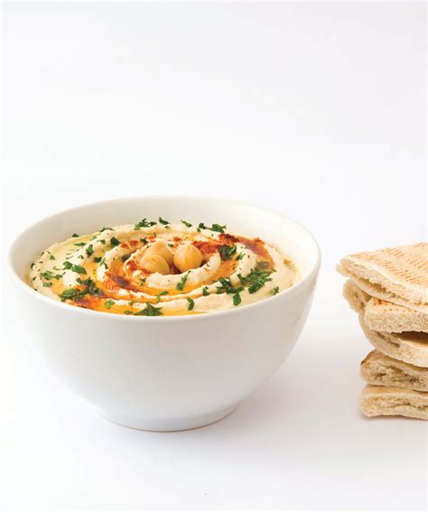 chunky-chickpea-roasted-garlic-dip-natures-fare image