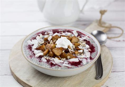 chia-seed-porridge-love-food-nourish image