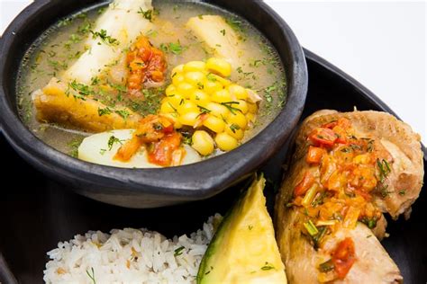 colombian-food-15-traditional-dishes-to-eat-in image