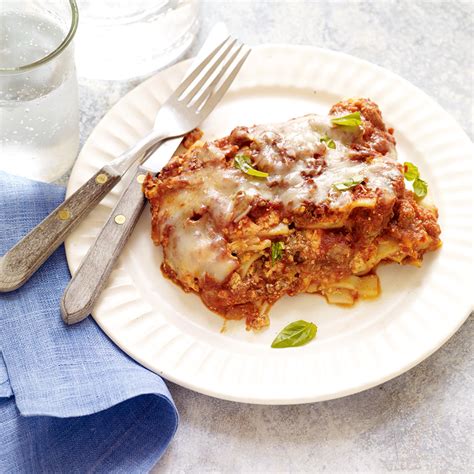 slow-cooker-lasagna-recipes-ww-usa image