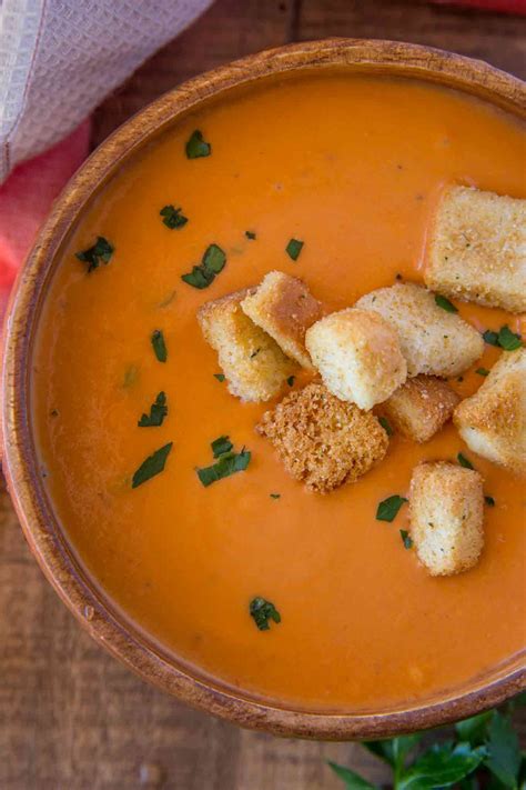 easy-creamy-tomato-soup image