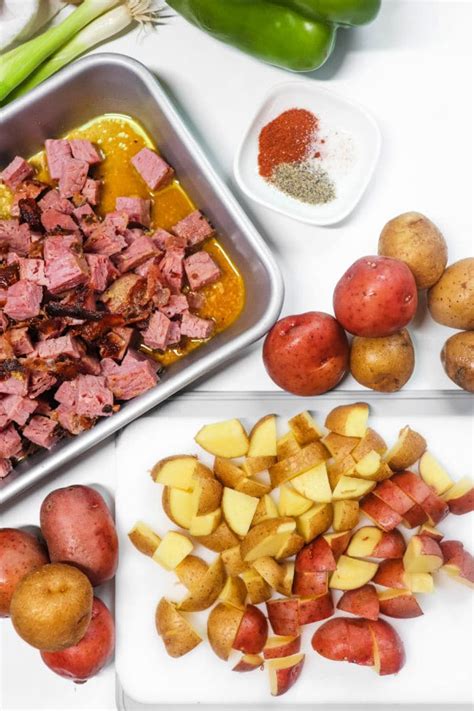 air-fryer-corned-beef-hash-with-eggs-or-without image