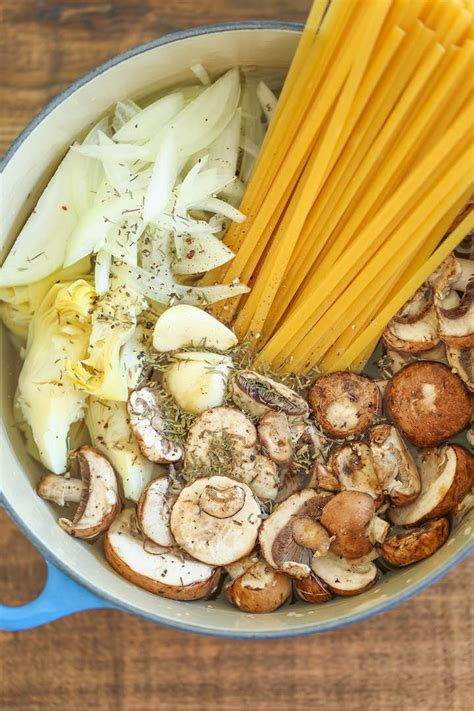 one-pot-mushroom-spinach-artichoke-pasta-damn image