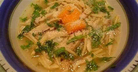 10-best-homemade-low-calorie-chicken-soup image