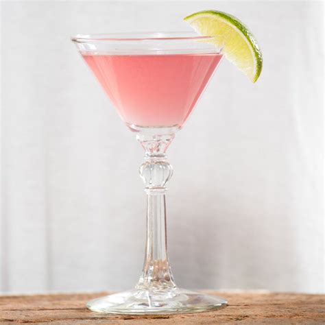 cosmopolitan-cocktail-recipe-liquorcom image