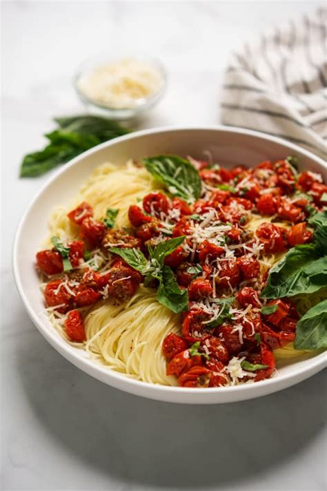 roasted-tomato-pasta-with-basil-and-parmesan-joyous image