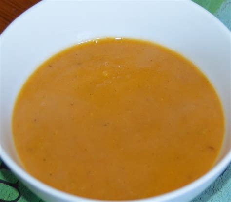curried-carrot-and-parsnip-soup-pennys image