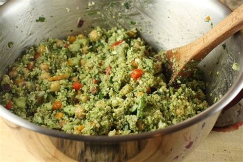 pesto-quinoa-salad image