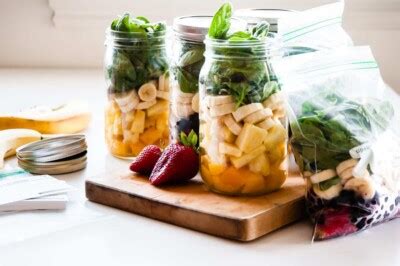 how-to-meal-prep-smoothies-simple-green-smoothies image