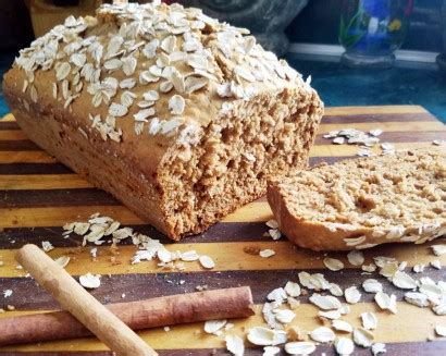 oatmeal-honey-cinnamon-quick-bread-tasty-kitchen image
