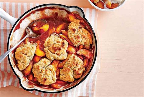 super-easy-southern-cobbler-recipes-you-can-throw image
