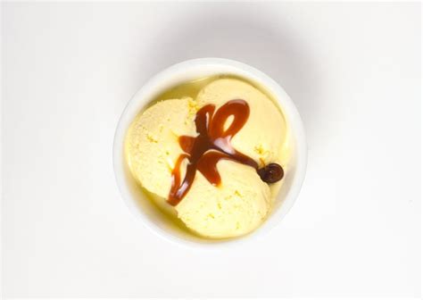 sesame-ice-cream-with-orange-blossom-caramel image