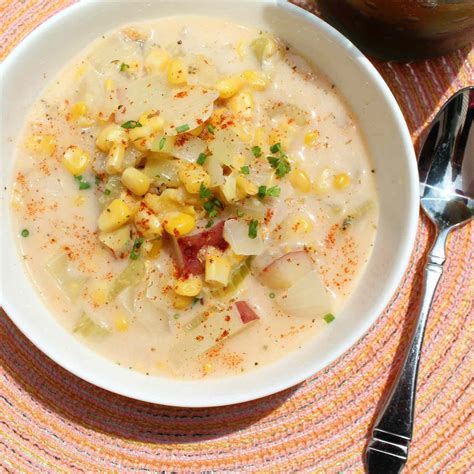 6-vegan-corn-chowder-recipes-that-are-rich-and-hearty image