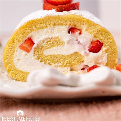 strawberries-cream-cake-roll-the-best-cake image