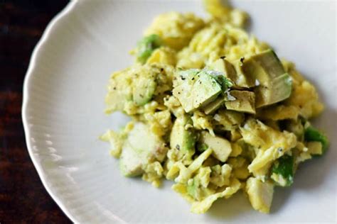 yes-adding-avocado-to-scrambled-eggs-is-a-very-good image