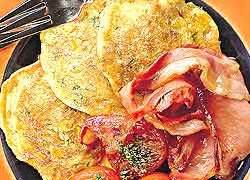 kumara-and-corn-fritters-food-in-a-minute image