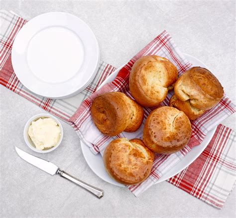 parmesan-chive-popovers-are-fluffy-light-rolls-with image