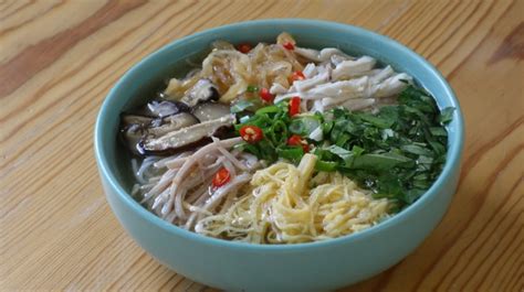 bn-thang-hanoi-combo-noodle-soup image