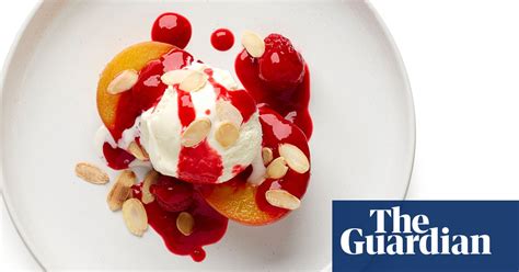 how-to-cook-the-perfect-peach-melba-food-the image
