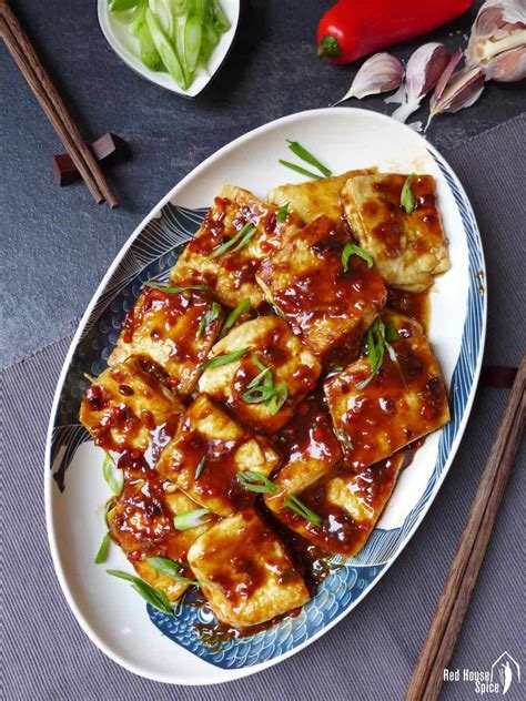 pan-fried-tofu-with-garlic-sauce-鱼香豆腐-red-house image