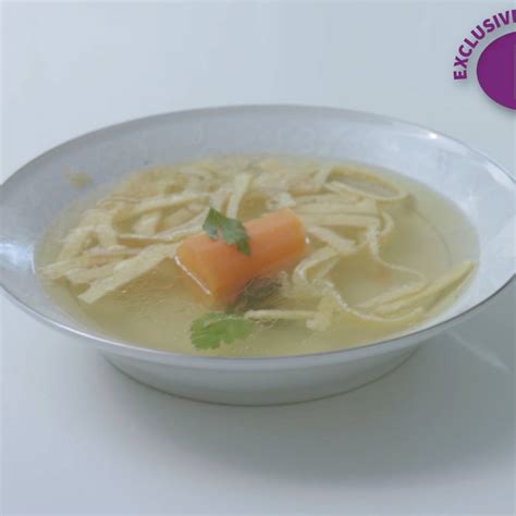 classic-chicken-soup-recipe-koshercom image