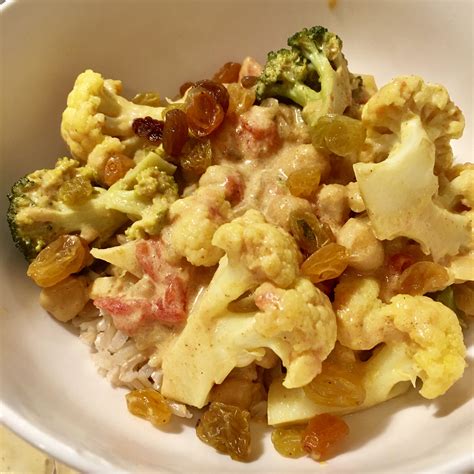 cauliflower-broccoli-and-chickpea-curry image
