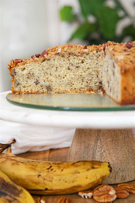easy-banana-coffee-cake-recipe-wpecan-streusel image