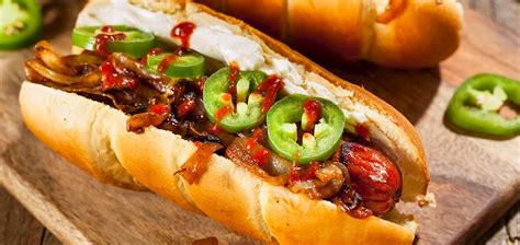 seattle-dog-traditional-hot-dog-from-seattle-tasteatlas image