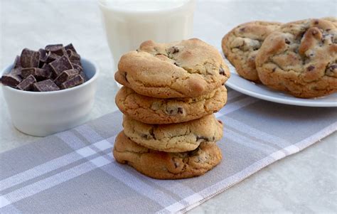 chunky-chocolate-chip-cookies-anothertablespoon image