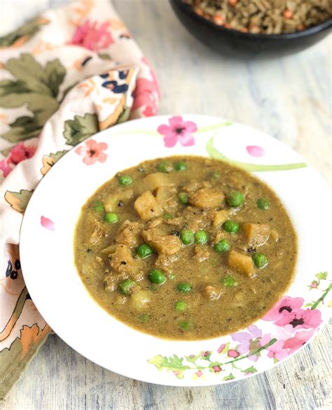 potato-and-peas-curry-recipe-in-coconut-milk-gravy image