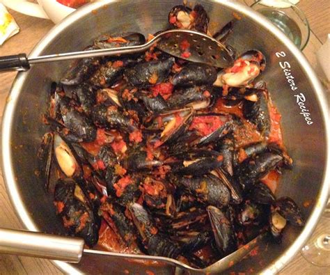 quick-mussels-fra-diavolo-2-sisters-recipes-by-anna image
