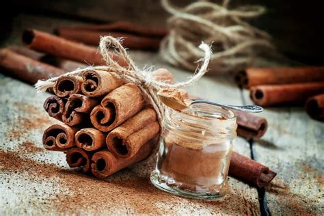 what-is-the-best-substitute-for-cinnamon-sticks image