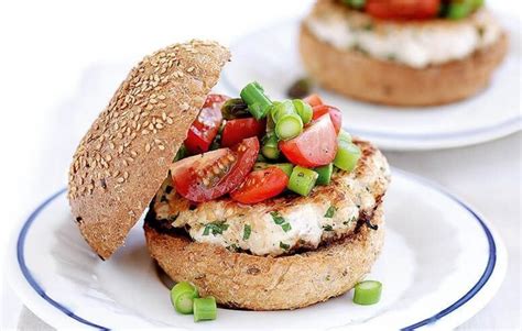 chicken-burgers-with-chunky-salsa-healthy-food-guide image