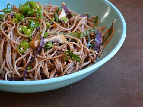 soba-noodles-with-vietnamese-herbs-recipe-viet image