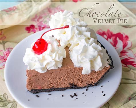 chocolate-velvet-pie-recipe-oh-thats-good image