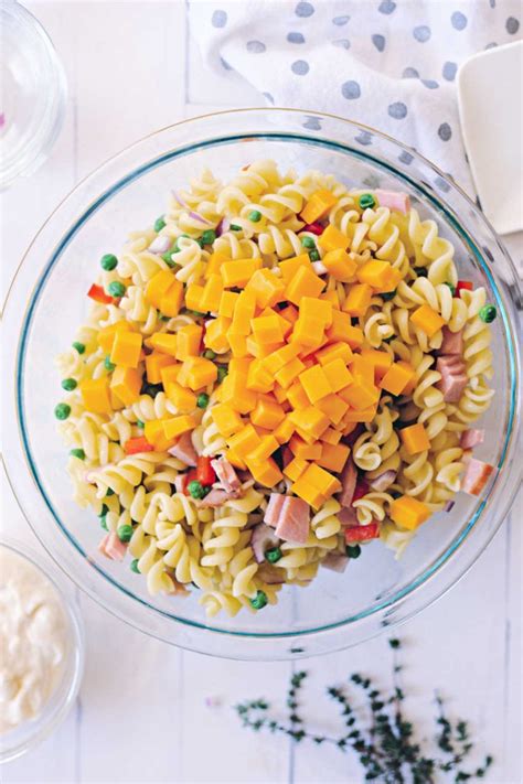 creamy-macaroni-salad-with-peas-life-love-and-good image