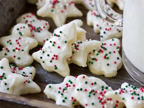 christmas-circus-cookies-recipes-cooking-channel image
