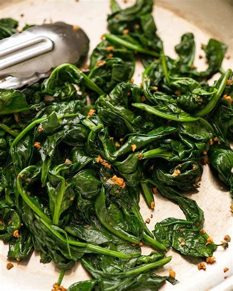 garlic-sauted-spinach-recipetin-eats image
