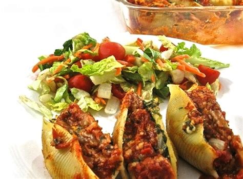 skinny-italian-stuffed-shells-a-vegetarian-delight image