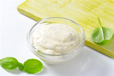 recipes-for-the-most-relished-savory-garlic-cream-sauce image