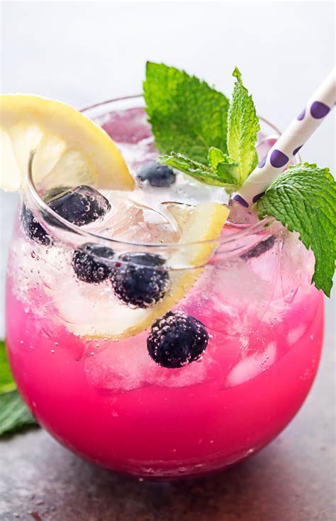 sparkling-blueberry-lemonade-the-chunky-chef image