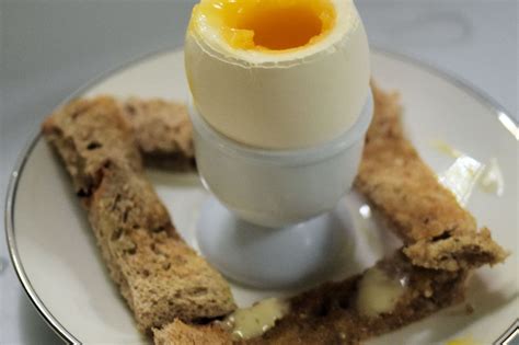 soft-boiled-eggs-and-egg-cups-food-science-institute image