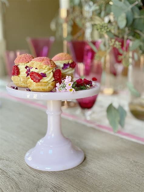 pate-a-choux-with-mousseline-cream-and-raspberry-filling image