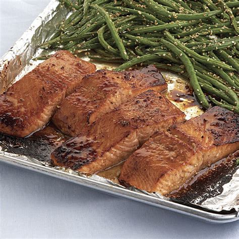 five-spice-glazed-salmon-with-sesame-green-beans image