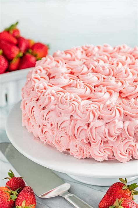 the-most-amazing-strawberry-cake-the-stay-at image
