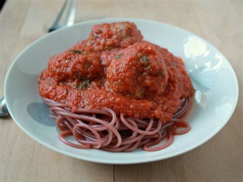your-sunday-supper-damaris-red-wine-spaghetti-and image
