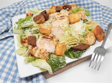 bbq-grilled-chicken-salad image