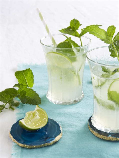 fresh-mint-limeade-use-real-limes-or-a-shortcut-tip image