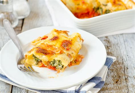 amazing-cannelloni-with-spinach-and-ricotta-simply image